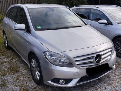 Mercedes B180