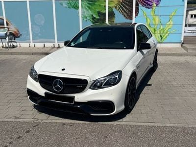 Mercedes E63 AMG