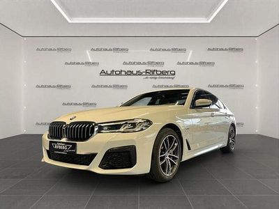Second-hand BMW 530e M Sport 292 CP (214 kW) 2022 Alb Berlinǎ