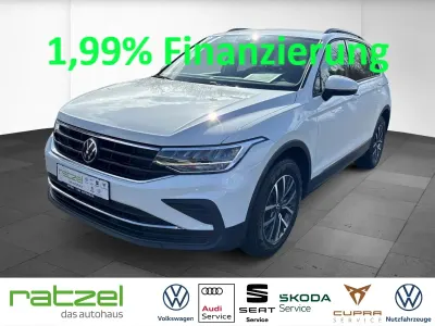 Gebraucht VW Tiguan Life 150 PS (110 kW) 2023 Weiß SUV