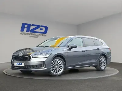 Neu Skoda Superb LAURIN & KLEMENT 204 PS (150 kW) 2025 Graphitegrau metallic Kombi
