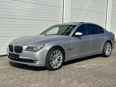 BMW 730