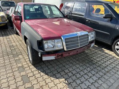 gebraucht Mercedes E200 