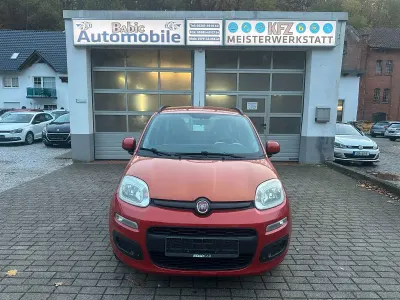 Gebraucht Fiat Panda Lounge 86 PS (63 kW) 2012 Rot Kleinwagen