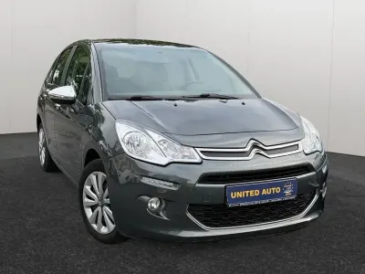 Używany Citroën C3 SELECTION 68 KM (50 kW) 2014 Szary Minivan