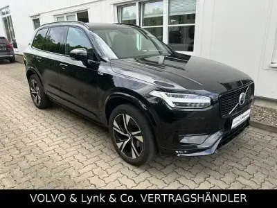Gebraucht Volvo XC90 R-Design 235 PS (172 kW) 2022 Schwarz SUV