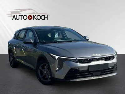 Neu Kia K4 Comfort 150 PS (110 kW) 2026 Stahlgrau Limousine