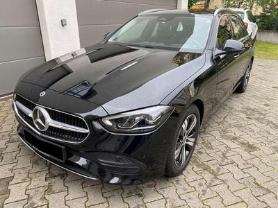 Second-hand Mercedes C220 Avantgarde 200 CP (147 kW) 2022 Negru Break