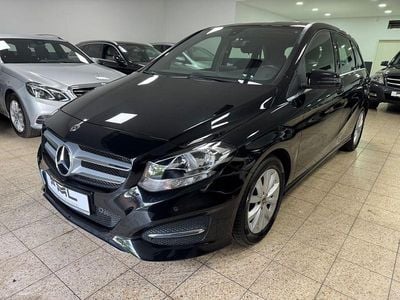 Schwarz Gebraucht 2018 Mercedes B200 Van / Kleinbus | 15.400 € (Guter Preis)