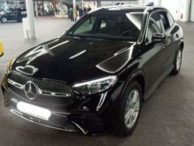 gebraucht Mercedes 200 GLCGLC4Matic 9G-TRONIC AMG Line Advanced