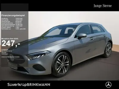 Gebraucht Mercedes A200 Progressive 163 PS (119 kW) 2025 Grau Limousine