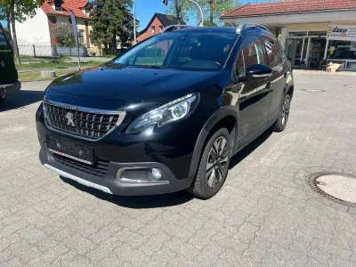 Gebraucht Peugeot 2008 Allure 102 PS (75 kW) 2019 Schwarz SUV