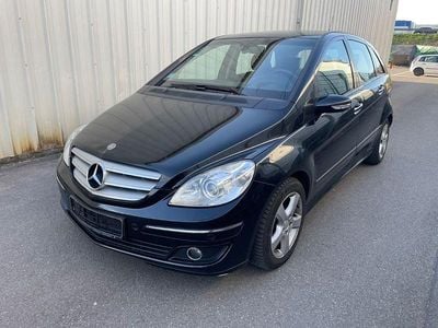Mercedes B180