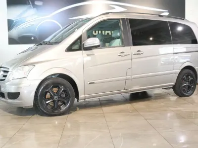 Second-hand Mercedes Viano Edition 224 CP (164 kW) 2011 Argintiu Monovolum