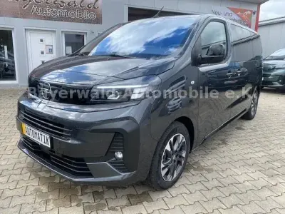 Neu Opel Zafira Life 179 PS (131 kW) 2025 Grau Van / Kleinbus