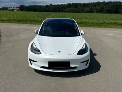 Gebraucht Tesla Model 3 Standard Range Plus 239 kW (325 PS) 2021 Weiß Limousine