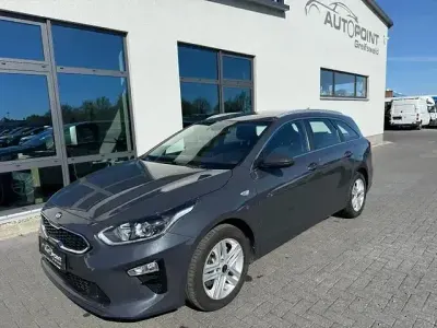 Gebraucht Kia Ceed Sportswagon 140 PS (102 kW) 2018 Grau Kombi