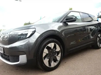 Gebraucht Ford Explorer Extended Range 210 kW (286 PS) 2026 Grau SUV