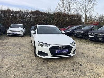 Gebraucht Audi A4 Sport 136 PS (100 kW) 2022 Ibisweiss Kombi
