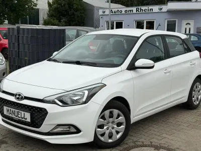 Gebraucht Hyundai i20 GO! 75 PS (55 kW) 2018 Weiß Limousine