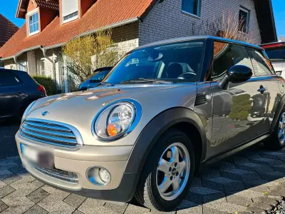 Usata Mini Cooper 95 CV (69 kW) 2008 Argento Utilitaria