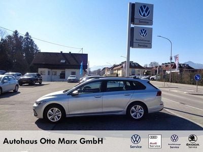 Gebraucht VW Golf VIII Life 150 PS (110 kW) 2023 Silber Kombi