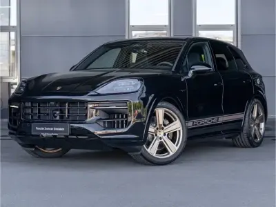 Neu Porsche Cayenne S E-Hybrid Black Edition 519 PS (381 kW) 2026 Schwarz SUV