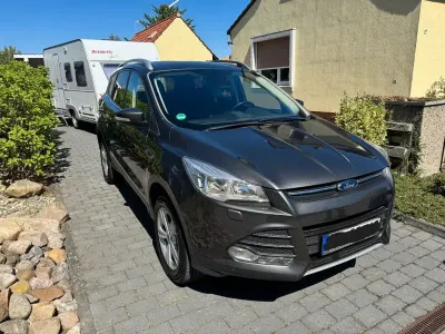 Gebraucht Ford Kuga 150 PS (110 kW) 2016 SUV