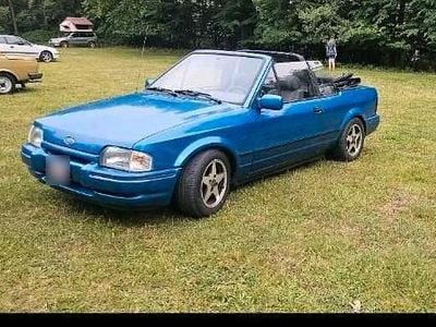 Gebraucht Ford Escort Cabriolet 107 PS (78 kW) 1988 Blau Cabrio