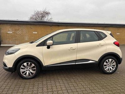 Weiß Gebraucht 2014 Renault Captur Expression SUV | 3.700 € (Fairer Preis)