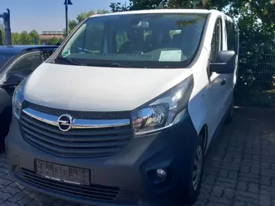 Gebraucht Opel Vivaro 95 PS (69 kW) 2018 Weiß Van / Kleinbus