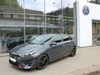 Używany Kia Ceed GT 204 KM (150 kW) 2023 Szary Hatchback