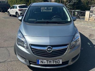 Usata Opel Meriva Edition 120 CV (88 kW) 2014 Argento Monovolume
