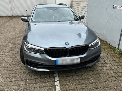 Gebraucht BMW 530 265 PS (194 kW) 2018 Grau Kombi