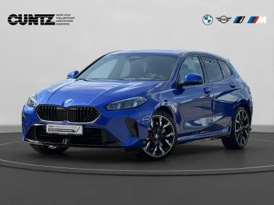 Gebraucht BMW 123 M Sport 204 PS (150 kW) 2025 M portimao blau metallic Kleinwagen