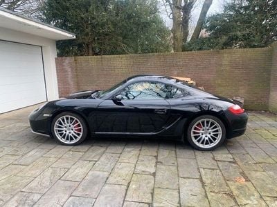 Porsche Cayman S