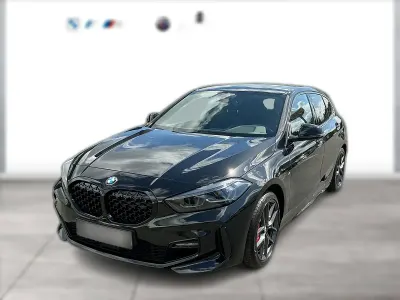 Gebraucht BMW 118 M Sport 136 PS (100 kW) 2022 Metallic Kleinwagen