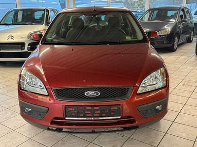 Orange Gebraucht 2006 Ford Focus Cabriolet Cabrio | 2.300 €
