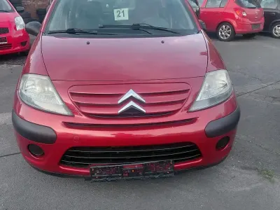 Gebraucht Citroën C3 73 PS (53 kW) 2005 Rot Kleinwagen