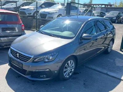 Occasion Peugeot 308 SW Business-Line 120 PK (88 kW) 2018 Bruin Stationwagen