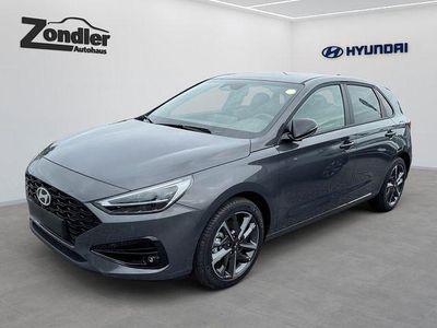 Neu Hyundai i30 Advantage 101 PS (74 kW) 2025 Grau Limousine