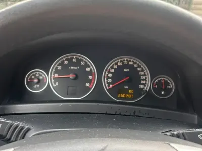 Gebraucht Opel Vectra 155 PS (114 kW) 2005 Grau Kombi