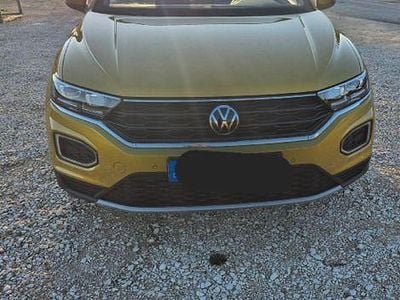 Gebraucht VW T-Roc Cabriolet Active 150 PS (110 kW) 2021 Gold Cabrio