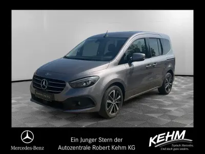 Gebraucht Mercedes T180 Progressive 116 PS (85 kW) 2022 Grau Van / Kleinbus