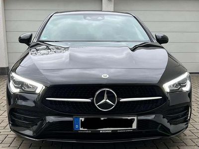 Gebraucht Mercedes CLA200 AMG line 163 PS (119 kW) 2021 Schwarz Kombi