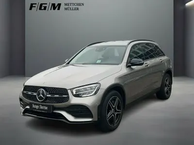 Gebraucht Mercedes GLC220 AMG line 194 PS (142 kW) 2022 Mojavesilber SUV