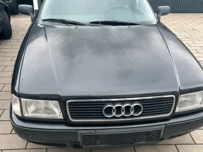 Gebraucht Audi 80 90 PS (66 kW) 1995 Schwarz Limousine