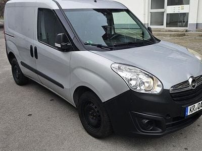 Gebraucht Opel Combo 90 PS (66 kW) 2015 Grau Van