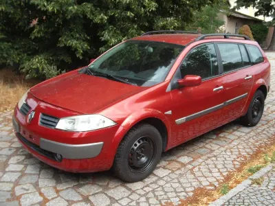 Gebraucht Renault Mégane GrandTour 113 PS (83 kW) 2004 Rot Kombi