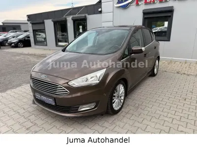 Gebraucht Ford C-MAX Titanium 125 PS (91 kW) 2017 Braun Van / Kleinbus